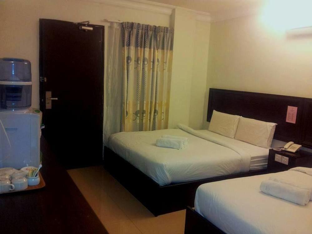 Hotel Bintang Indah Kota Bharu Ngoại thất bức ảnh